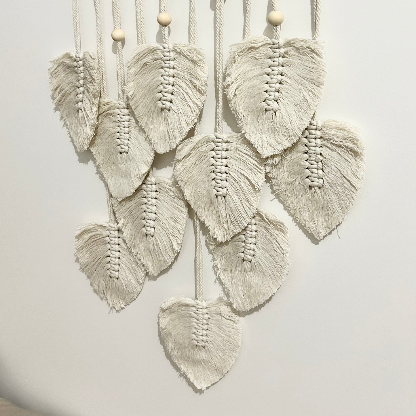 Tenture murale de feuilles écru en macramé - Hannan