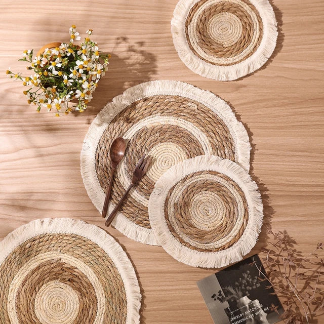 4 Sets de table ronds tissés en paille et en macramé style bohème - Pyla