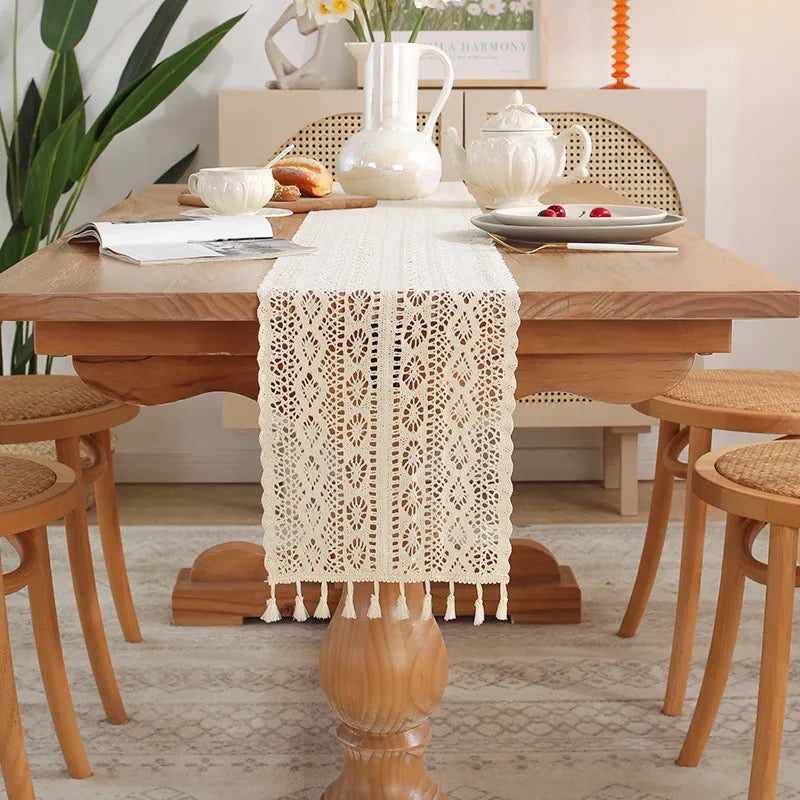 Chemin de table en dentelle style bohème - Dona